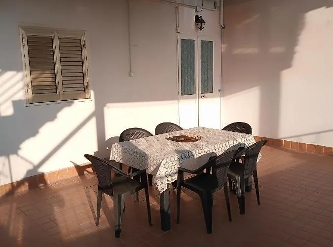 Dom wakacyjny Vesuvius *